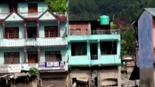 Catástrofe en el Himalaya suma 362 muertos y mil 400 desaparecidos tras el alud glaciar en Nepal