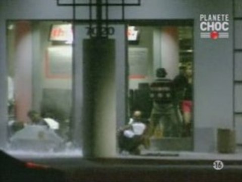 Planete Choc - Bavures Policieres USA - 2 sur 3