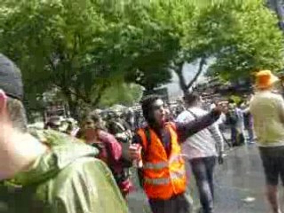 Love parade just before begining