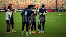عناق حار بين علي لطفي ومحمد الشناوي ومصطفى شوبير قبل مباراة الأهلي وزد 🔴