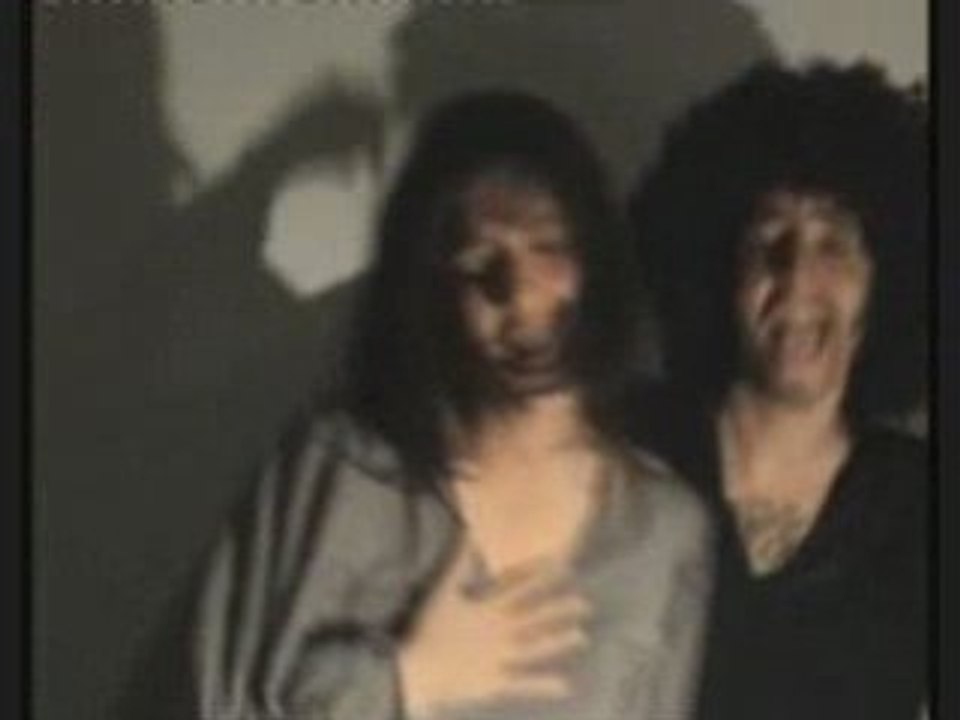 EARTH WIND AND FIRE - BOOGIE WONDERLAND