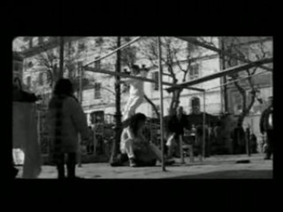 Mezzanine 3 - Visages