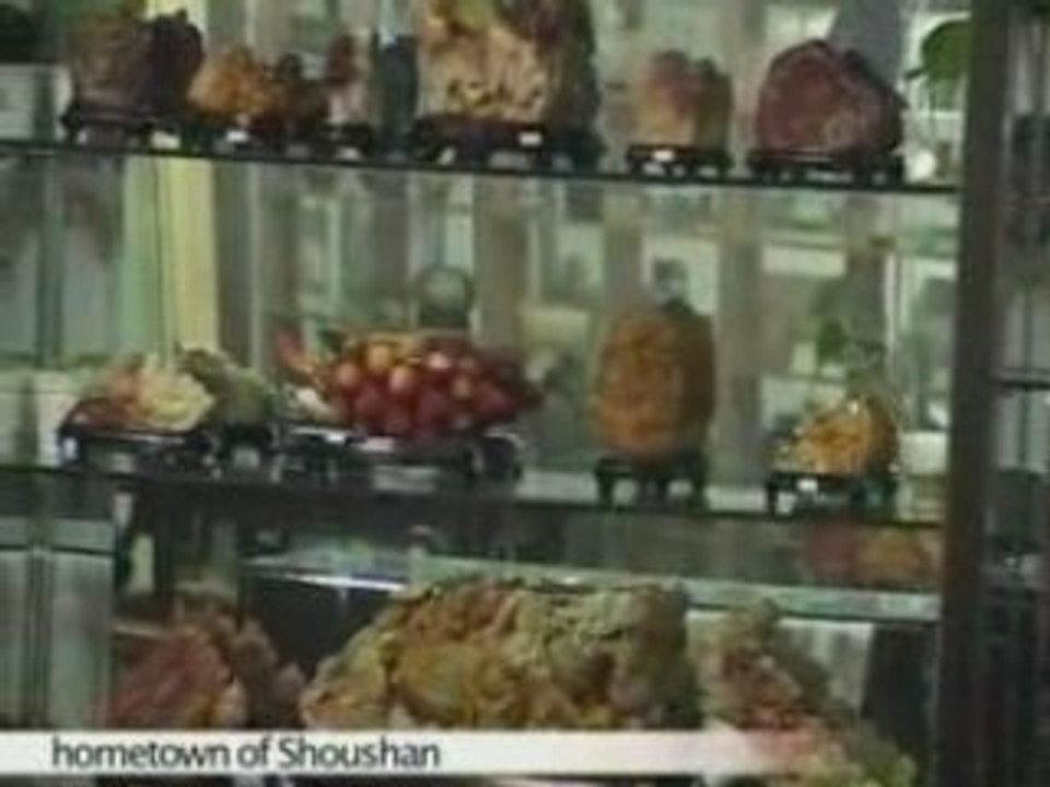 Beijing Shopping, Precious Shoushan Stone Carvings, Clip 01
