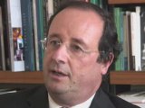 Hollande explique son refus de la réforme des institutions