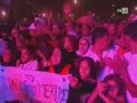 Meriem Fares chante au Maroc