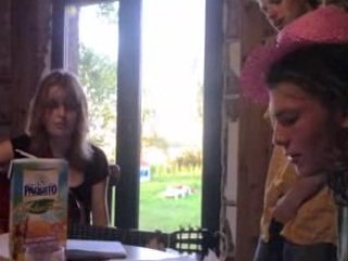 Aux sombres héros - teletubbies version NOUS =D