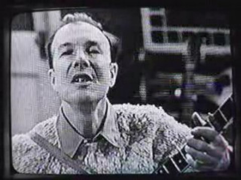 Pete Seeger - Little Boxes