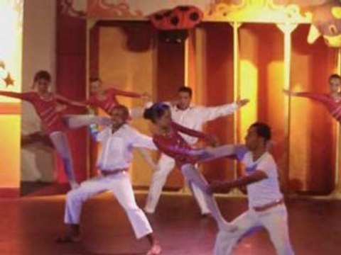 Spectacle Carillon Portées Nabeul Eté 2008 1ère Partie