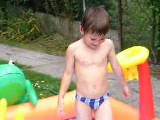 Une piscine pour les enfants !