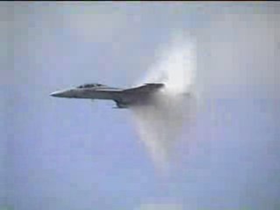F-18 mur du son