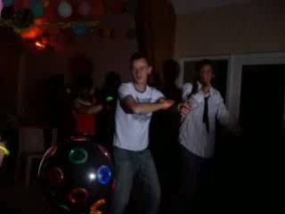 macarena jacky jojo julien nul