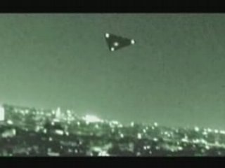 Ufo or tr3 B in paris juillet 2008