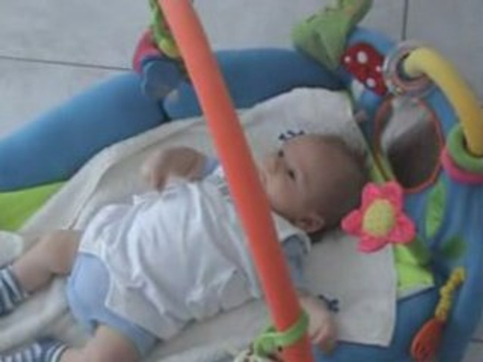 Première vidéo de Simon