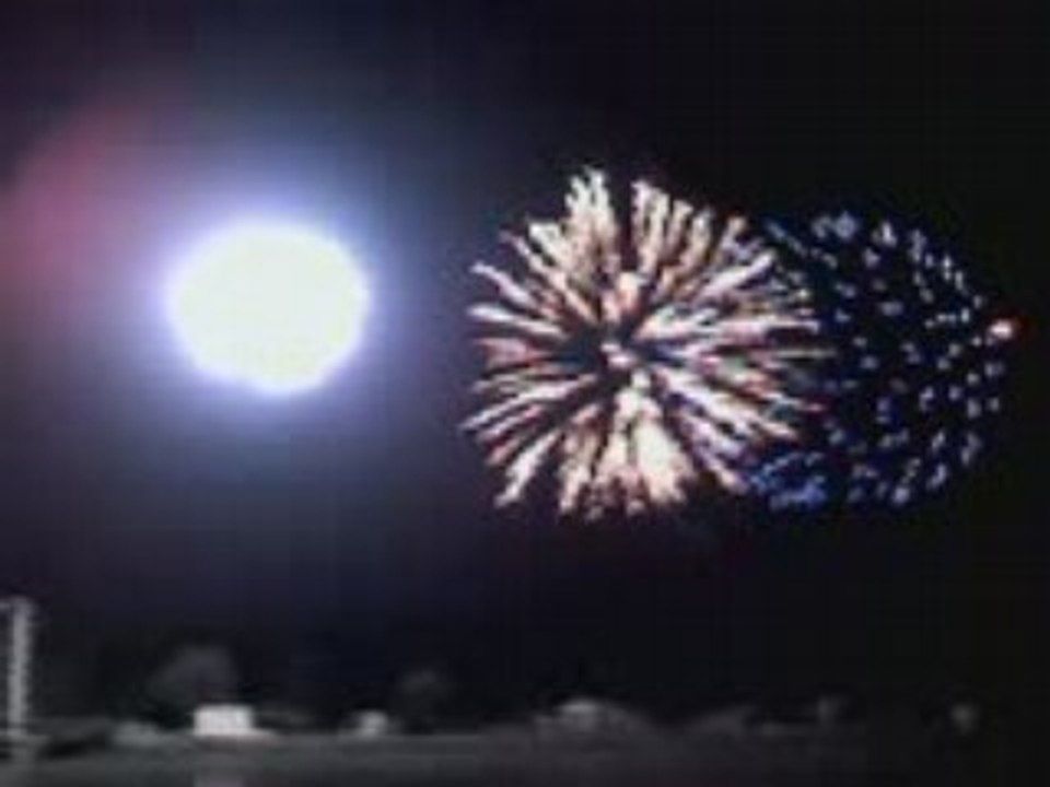 feu d'artifice à la voulte du 14 juillet 2008 partie 1