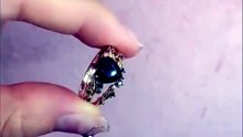 “STOP SCROLLING… this black heart sparkle is dangerously gorgeous! 🖤💎”