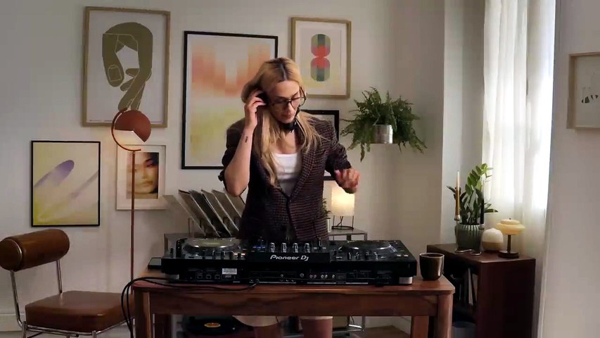DEEP HOUSE SOUL SESSIONS | Soulful Vocals, Jazz Touches & Classic Grooves