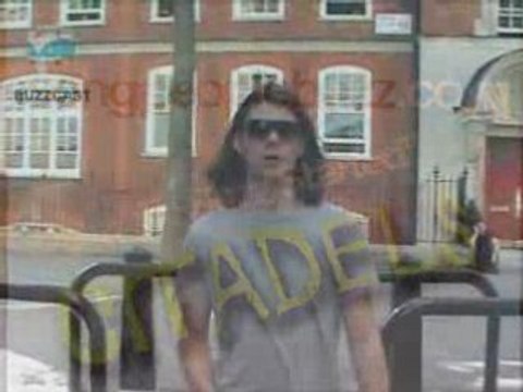 Music Videos ! Brand New Royworld Clip