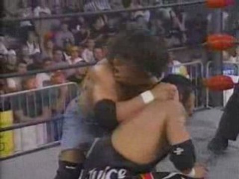 Nitro '98 - Juventud Guerrera vs. Kidman