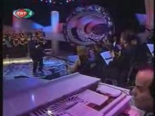 Ada sahillerinde Bekliyorum (koro)