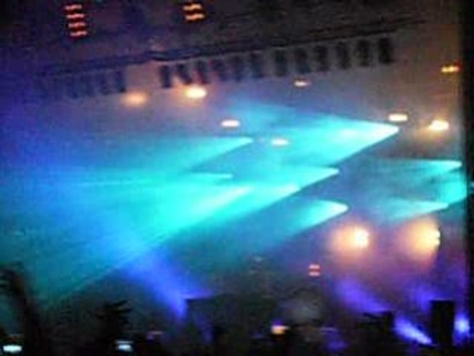 Martin Solveig - C'est la vie (Extr. live - Francofous 2008)