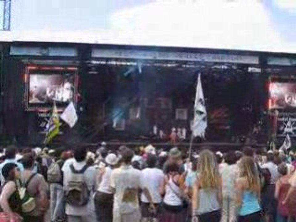 Vieilles Charrues 2008 - Camille