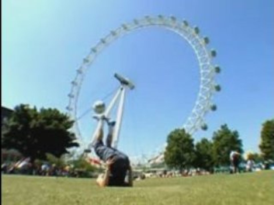 Freestyle football