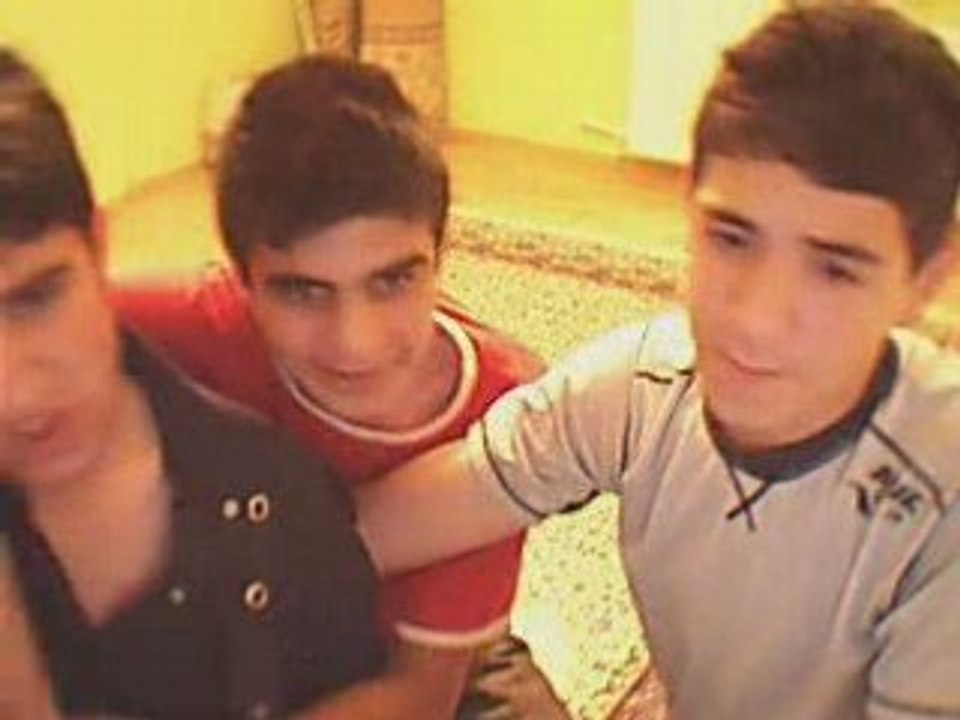 üc genc yetenek "ismail yk"