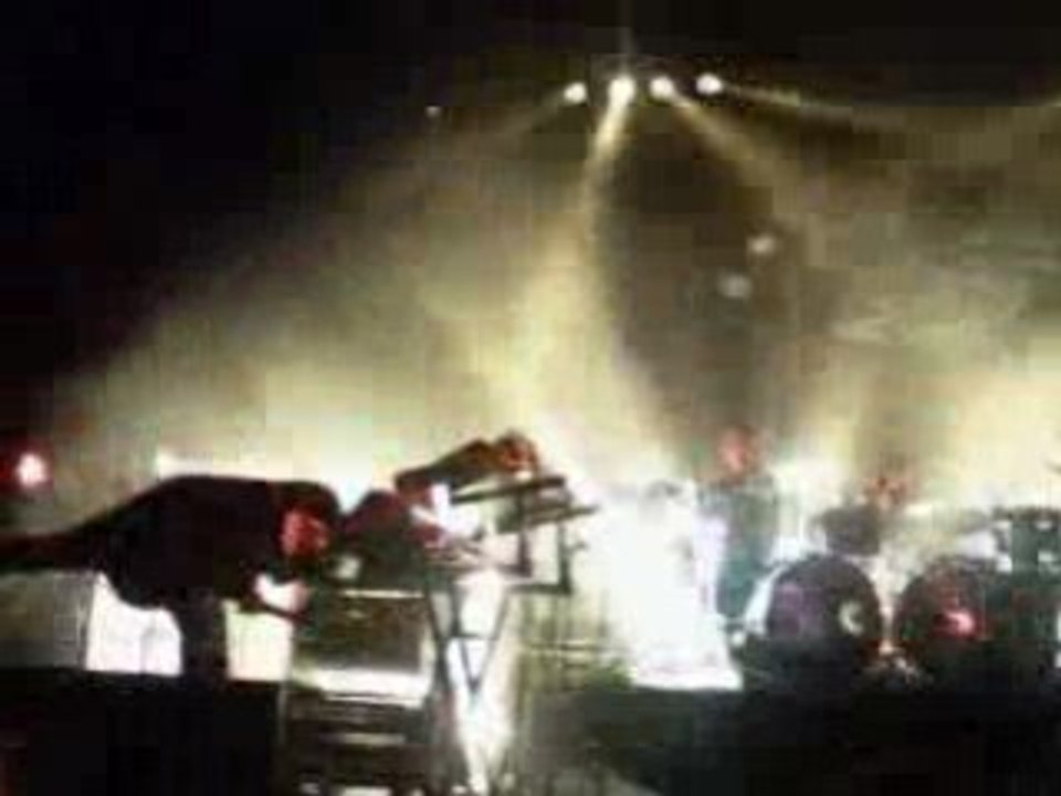 ez3kiel firedamp at lille live 2008