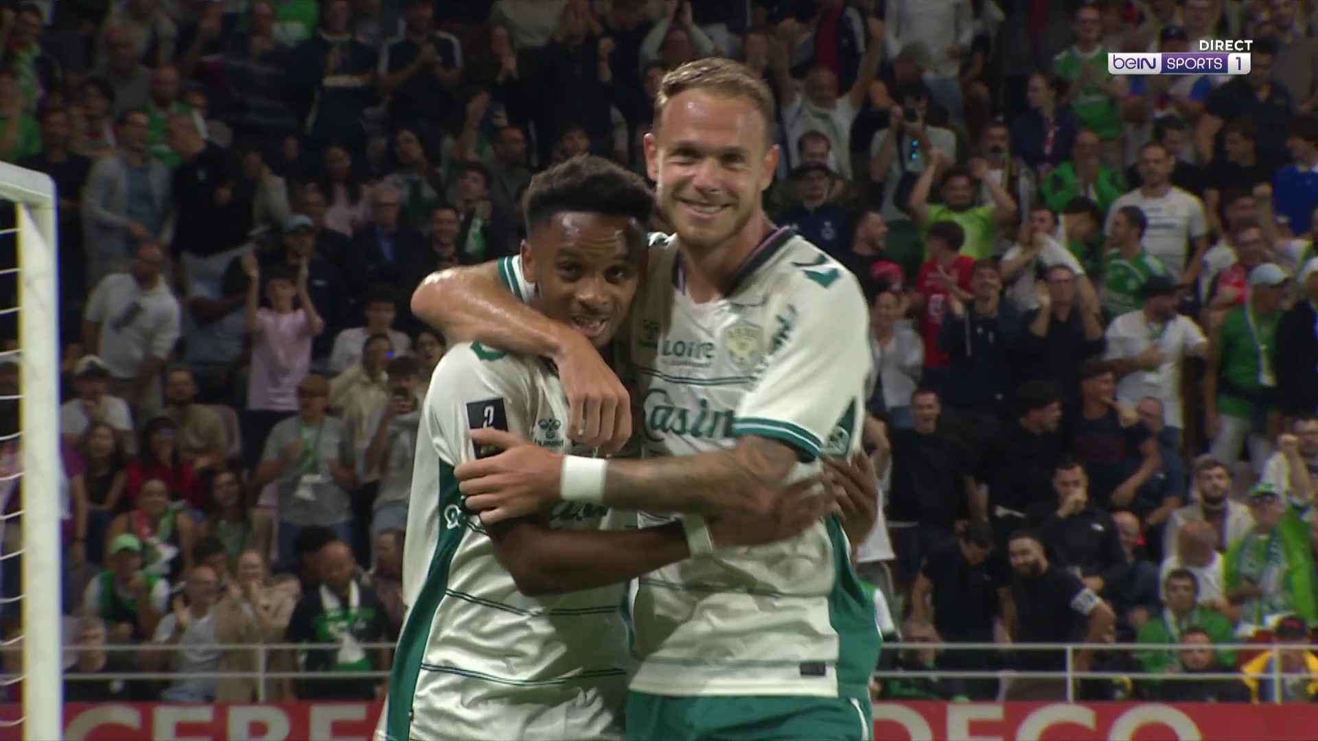 Ligue 2 : Thierno Ballo lance les Verts à Dijon, bien aidé par une offrande d'Irvin Cardona