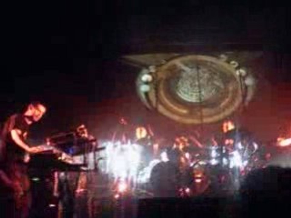 ez3kiel break or die at lille live 2008