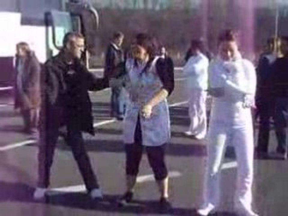 bruno, natacha et nanie qui font de la tecktonik