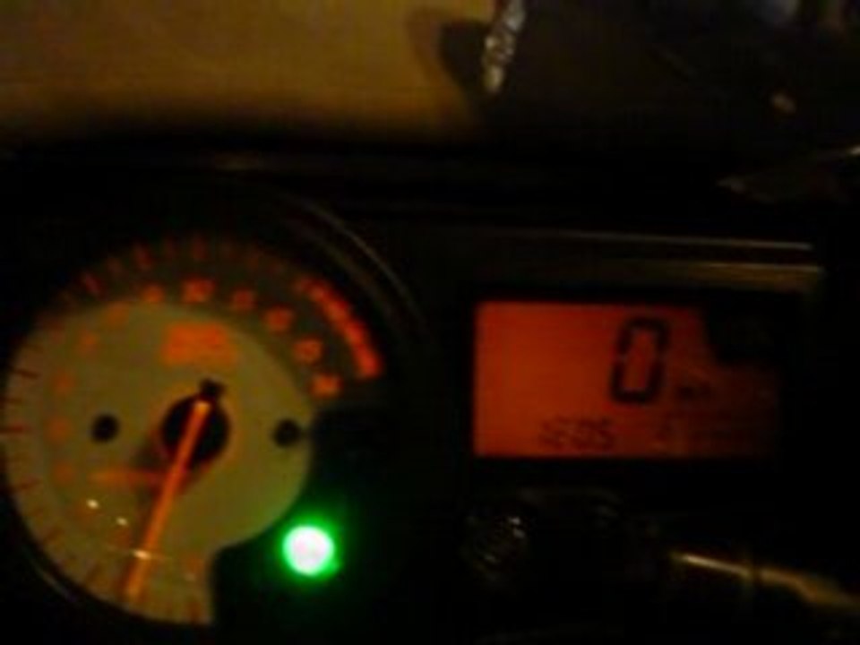 1000gsx r (demarage)