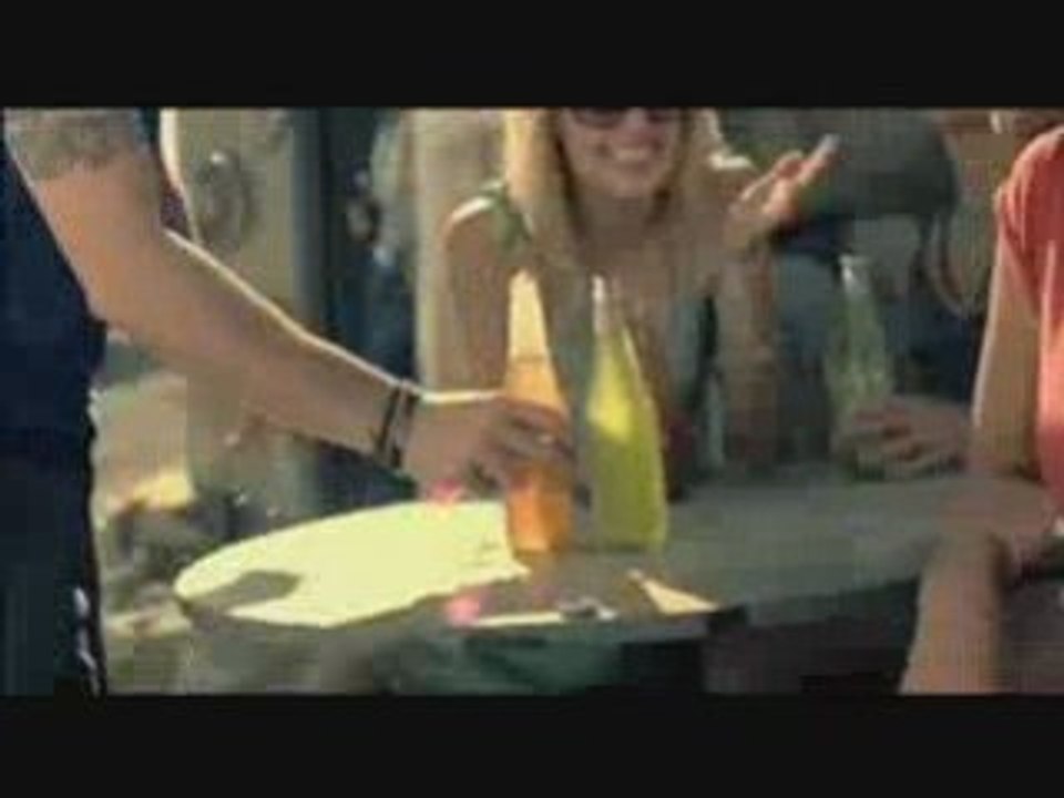 Glorious (behind the scenes)