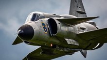 Le coup de tonnerre de la Suède : comment le SAAB 37 Viggen a révolutionné l'aviation