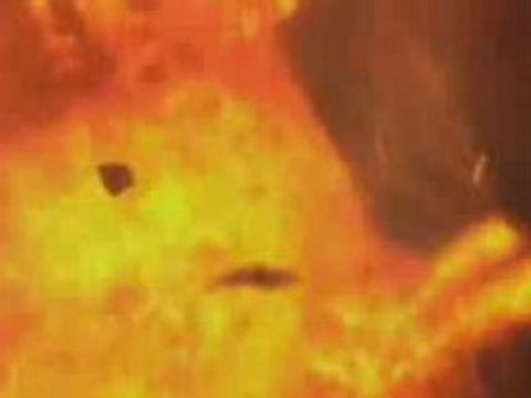 Dünyanın Merkezine Yolculuk Fragman