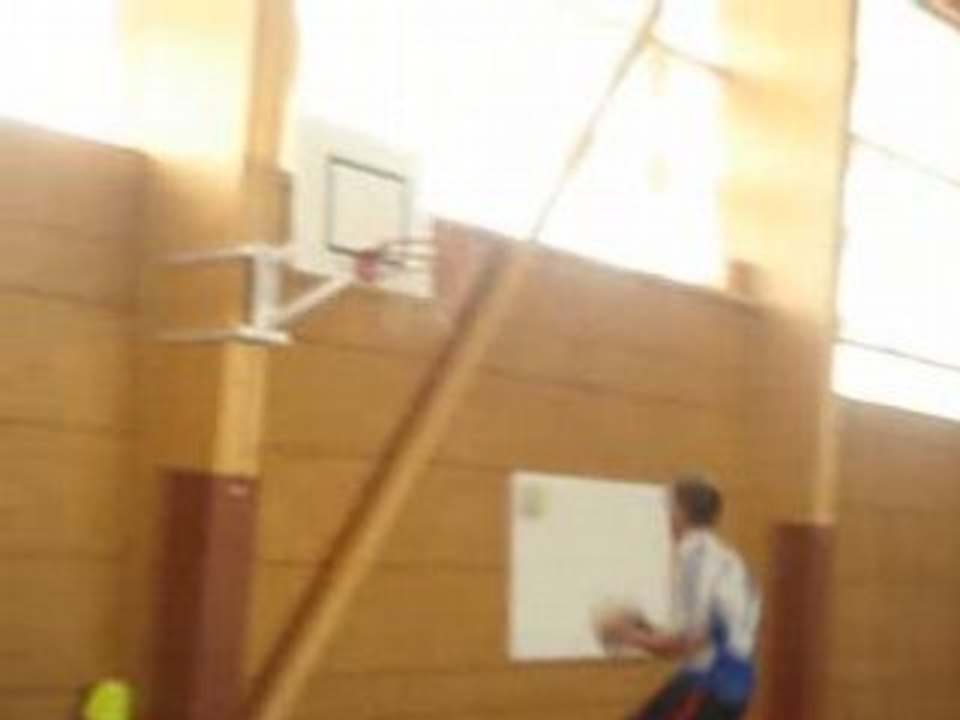 DUNK tranpoline