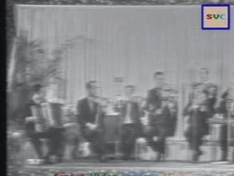 Oum Kalthoum (part 8)ام كلثوم - بعيد عنك