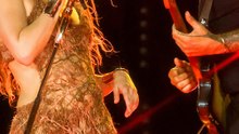 Shakira invita a Alejandro Sanz a su concierto en Madrid