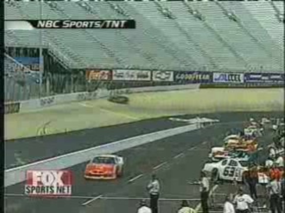 [FUNNY] REGIS - Nascar Crash [Goodspeed]
