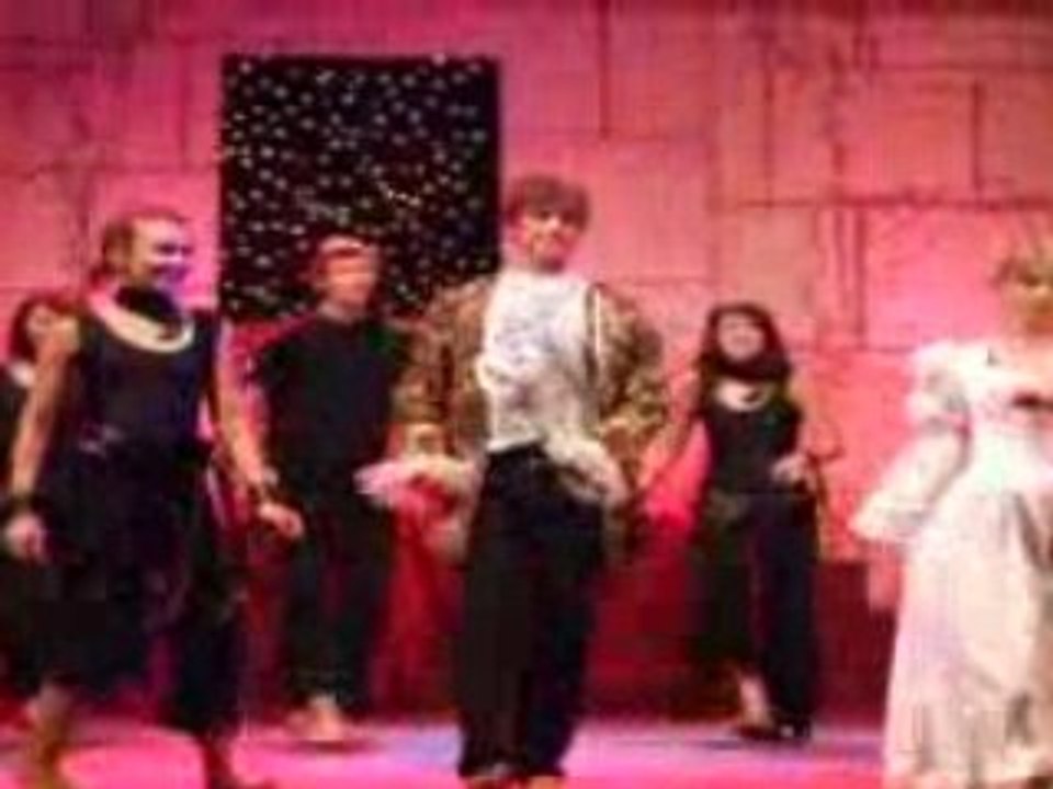 Kylie Minogue - Love at first sight