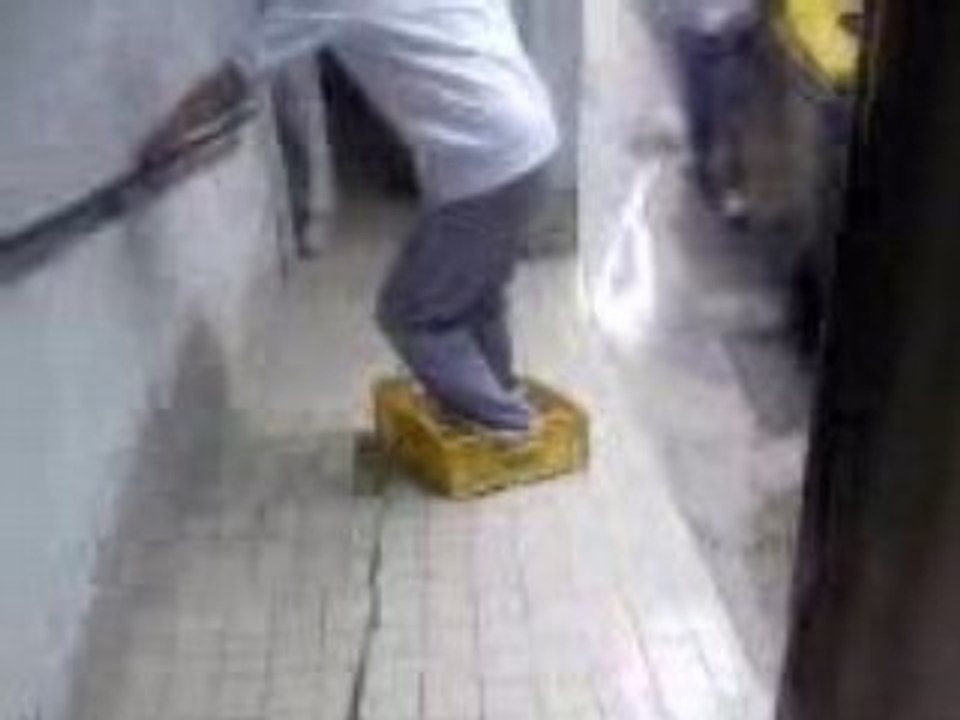 skateboard avec des caisses