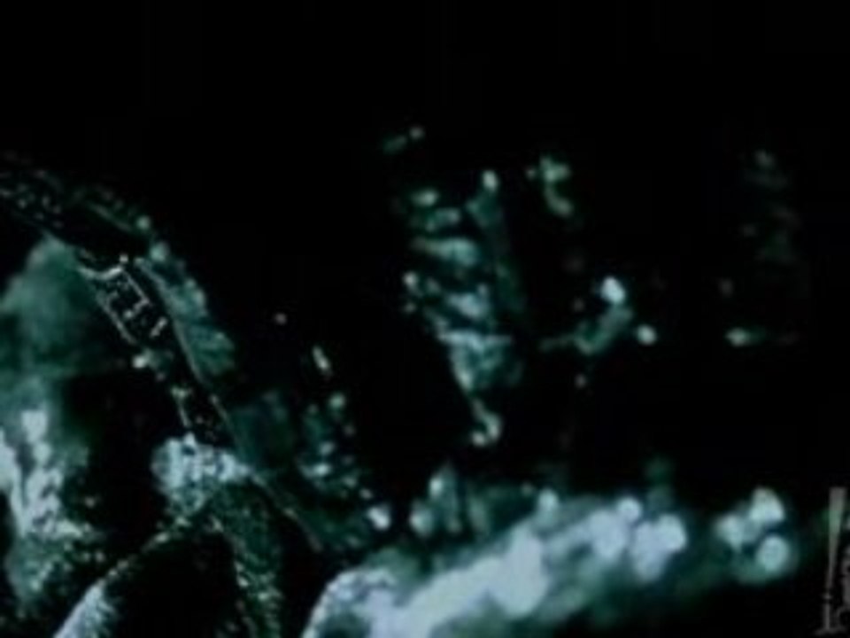 AVP: Alien Vs. Predator (Teaser Trailer)