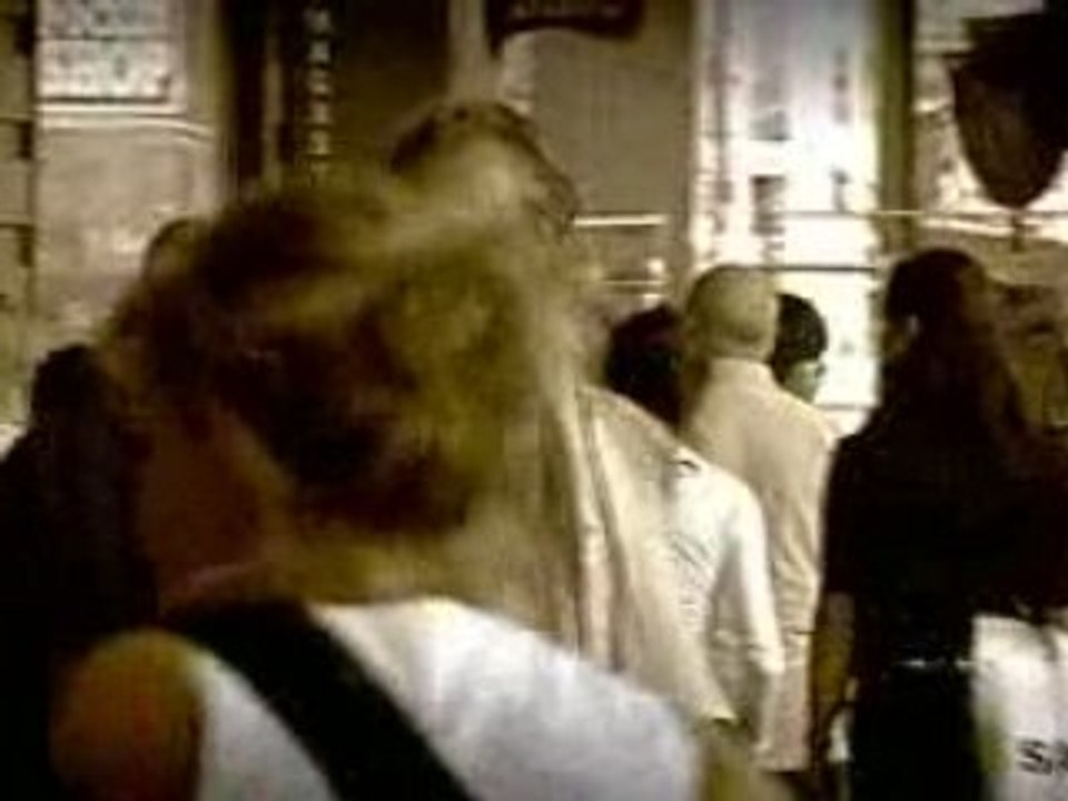 Henry_Bowers_-_Rappin'_for_food_(video)