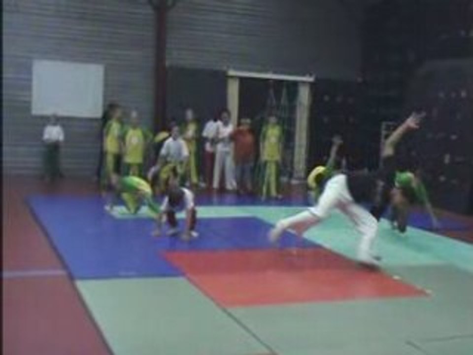 2ndo Batizado Raio de Luz-Oxosse Cours capoeira enfants