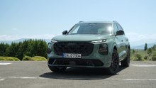 Audi Q7 SUV in Agave Green Design Preview