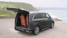 The all new electric Mercedes-Benz VLE 300 Interior Design in Graphite grey