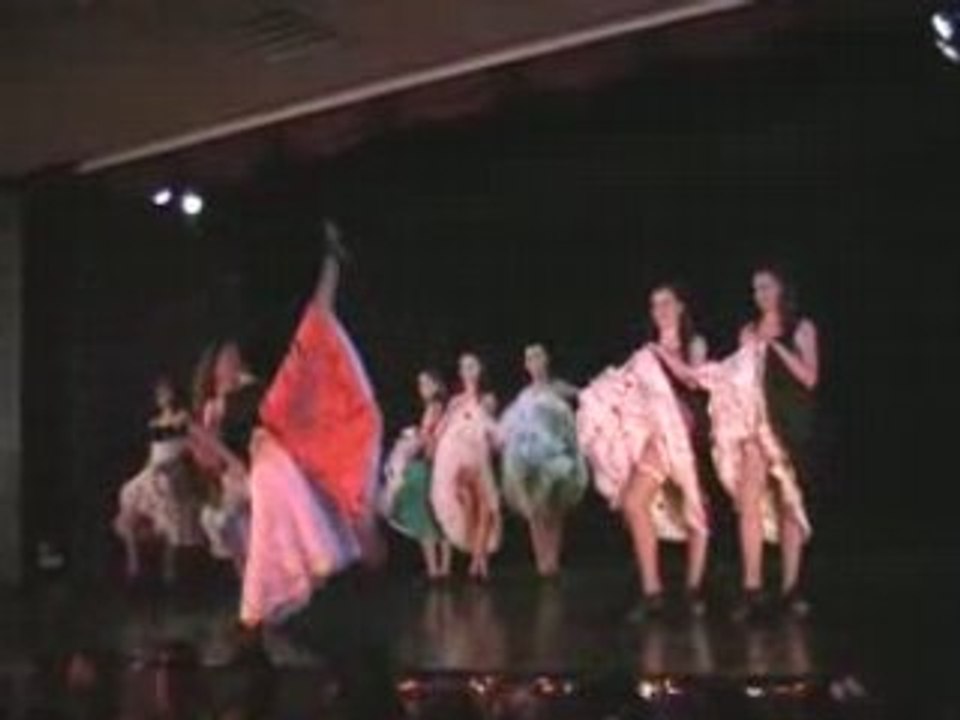 French cancan spectacle fin d'année puget choregraphie 2008