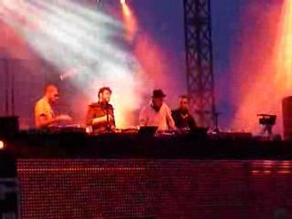 Birdy Nam Nam - Abbesses @ Voix du Gaou