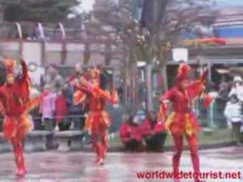 Disneyland Paris parade - part 2