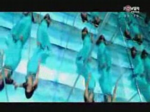 Izel - Belli Mi Olur